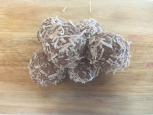 Easy no bake protein balls 