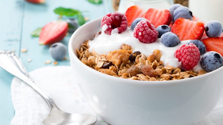 Granola breakfast with berries